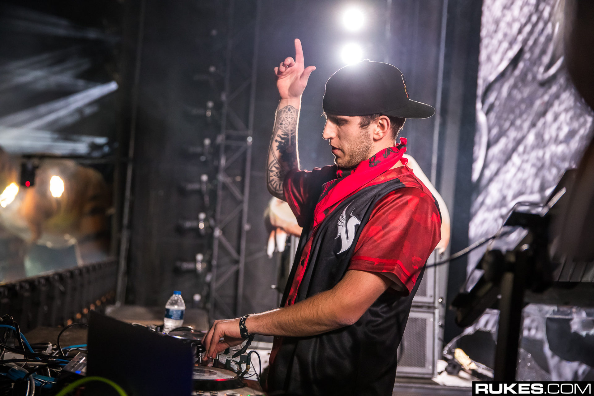 ILLENIUM live performance